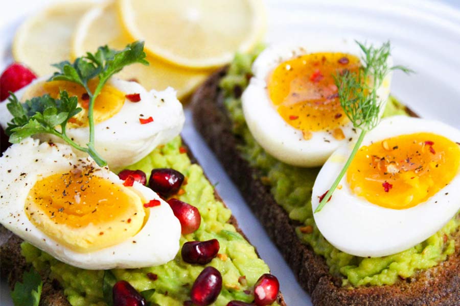 WEEK 47 (2025) – The Cholesterol Myth Cracks: How Eggs Got Framed
